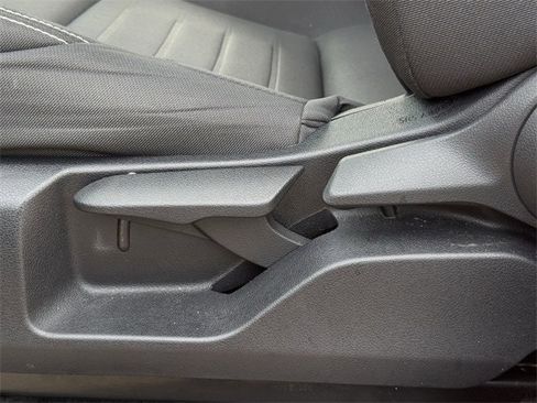 Used 2024 Toyota Tacoma TRD Off-Road image 27