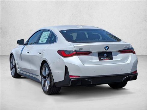 New 2026 BMW i4 xDrive40i w/ Premium Package AWD/4WD image 8