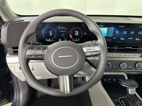 Used 2026 Hyundai Kona SE image 14