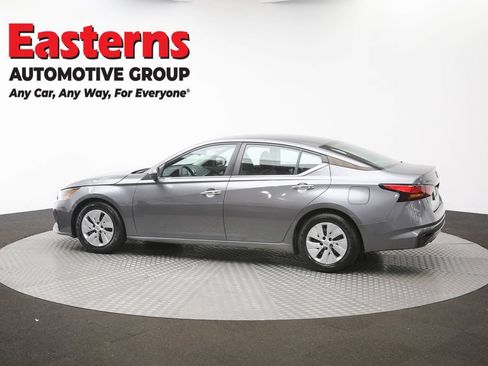 Used 2023 Nissan Altima 2.5 S FWD image 55