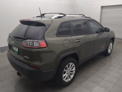Used 2020 Jeep Cherokee Latitude AWD/4WD image 9
