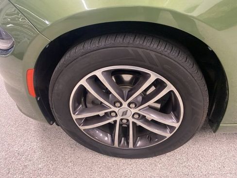 Used 2018 Dodge Charger GT image 11