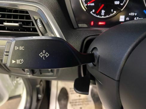 Used 2018 BMW M2 image 23