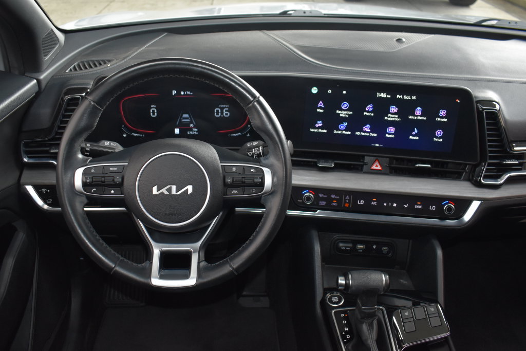 Used 2023 Kia Sportage X-Line w/ X-Line Premium Package AWD/4WD image 3
