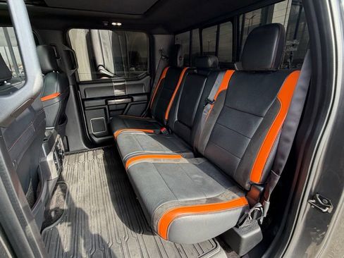 Used 2018 Ford F150 Raptor w/ Equipment Group 802A Luxury image 22