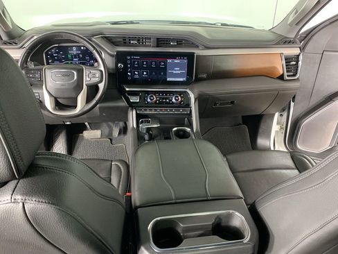 Used 2023 GMC Sierra 1500 Denali w/ Denali Reserve Package AWD/4WD image 36