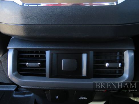 Used 2023 Ford F150 Lariat image 20