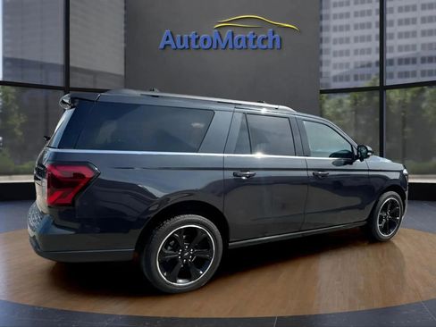Used 2024 Ford Expedition Max Limited image 12