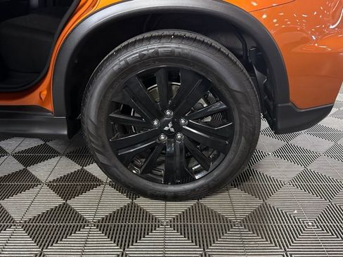 Used 2025 Mitsubishi Outlander Sport 2.0 LE image 14