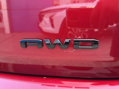 Certified 2023 GMC Terrain SLE w/ Elevation Edition AWD/4WD image 46