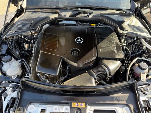 Used 2022 Mercedes-Benz C 300 Sedan image 25