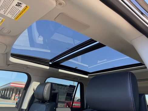 New 2026 Ford Expedition Max Platinum w/ Driver's Package image 26