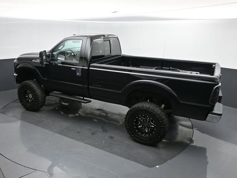 Used 2016 Ford F250 XLT w/ FX4 Off-Road Package image 32