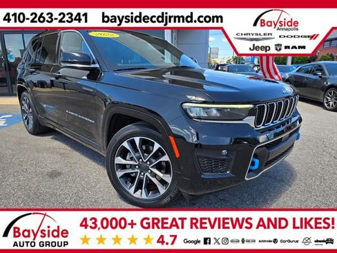 Used 2022 Jeep Grand Cherokee Overland AWD/4WD image 1