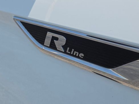 Used 2019 Volkswagen Atlas SEL R-Line AWD/4WD image 22