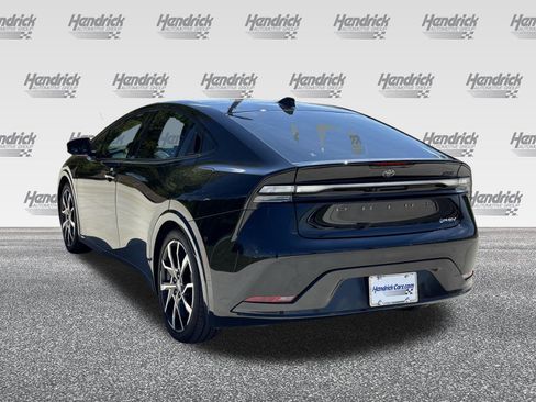 Used 2025 Toyota Prius Plug-In Hybrid w/ Limited Premium Package FWD image 8