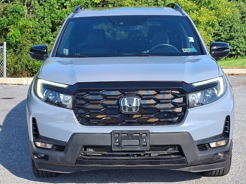 Used 2023 Honda Passport Elite image 2
