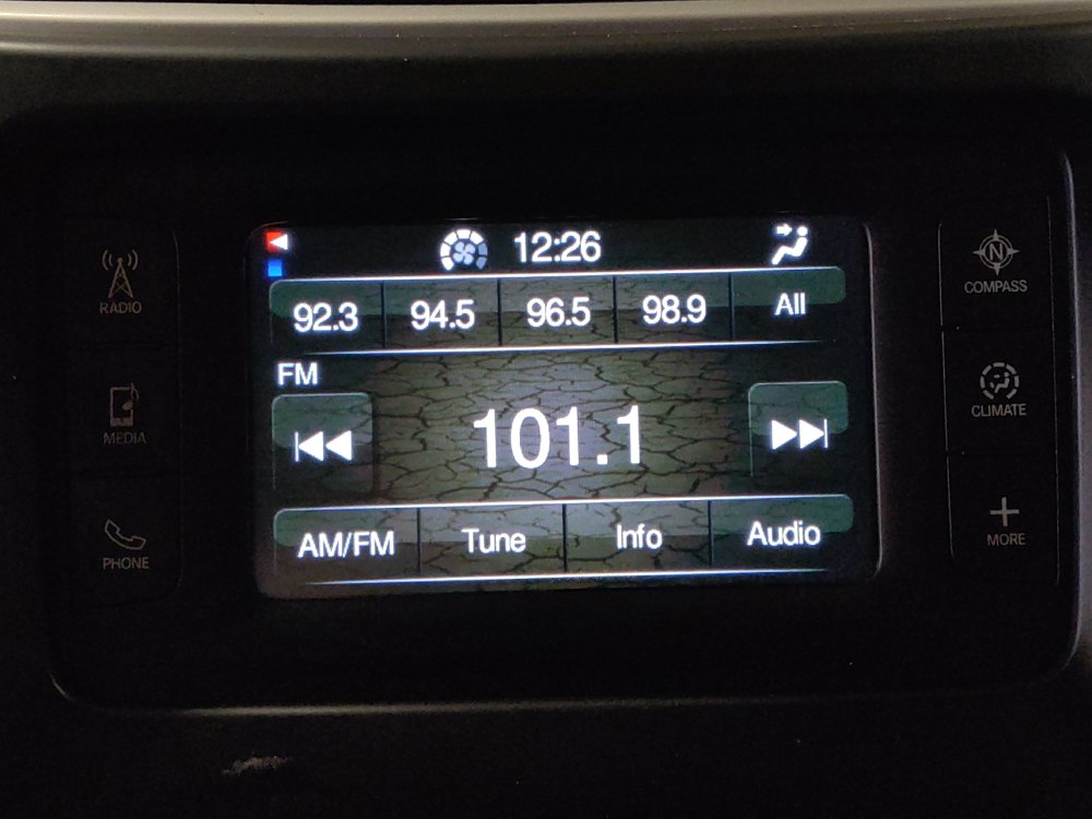 Used 2017 Jeep Cherokee Latitude FWD image 25