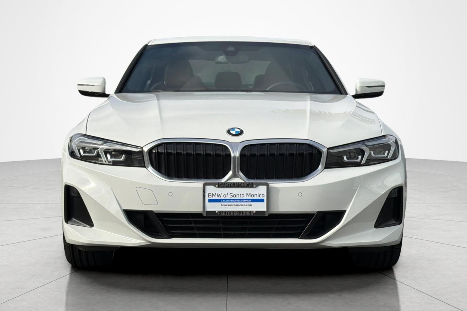 Used 2024 BMW 330i Sedan w/ Convenience Package RWD image 8