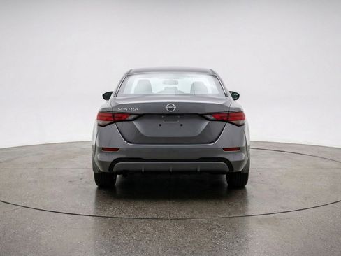 Used 2025 Nissan Sentra SV image 7
