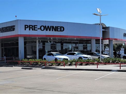 Used 2024 Toyota Tacoma TRD Off-Road AWD/4WD image 42