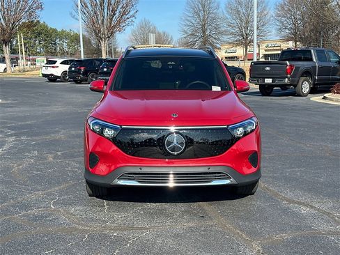 Certified 2024 Mercedes-Benz EQB 300 4MATIC image 2