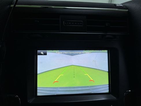 Used 2015 Lincoln Navigator 4WD image 20