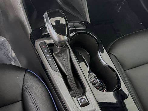 Certified 2024 Buick Envista Sport Touring w/ Convenience I Package image 17