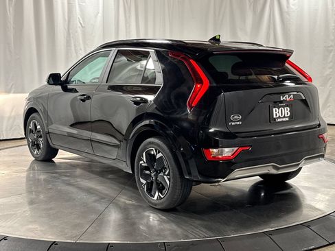 New 2026 Kia Niro Wind w/ Wind Preserve Package FWD image 7