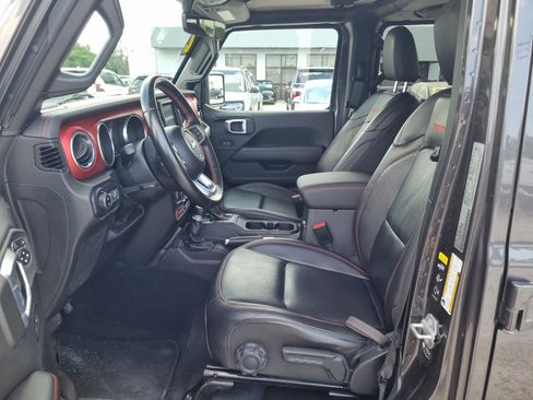 Used 2022 Jeep Gladiator Rubicon w/ LED Lighting Group AWD/4WD image 17