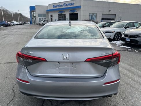 Used 2022 Honda Civic Sport image 6