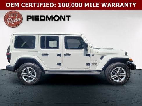 Certified 2023 Jeep Wrangler Unlimited Sahara w/ LED Lighting Group AWD/4WD image 4