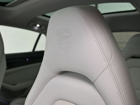 Used 2023 Porsche Panamera Platinum Edition image 20
