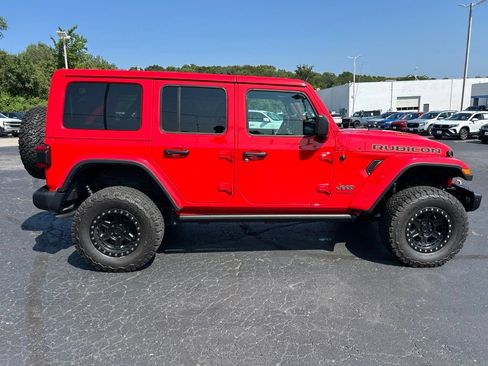 Used 2021 Jeep Wrangler Unlimited Rubicon w/ Trailer Tow Package AWD/4WD image 4