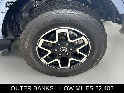 Used 2023 Ford Bronco Outer Banks image 30