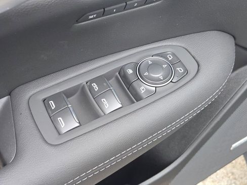 New 2025 Cadillac XT5 Premium Luxury w/ LPO, Floor Liner Package FWD image 19