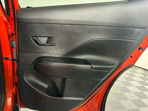 Used 2025 Hyundai Kona SEL image 26