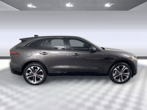New 2023 Jaguar F-PACE S image 6