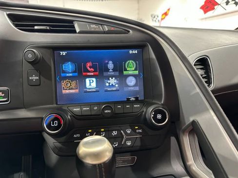 Used 2014 Chevrolet Corvette Stingray Convertible image 13