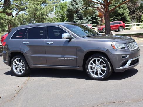 Used 2014 Jeep Grand Cherokee Summit AWD/4WD image 2