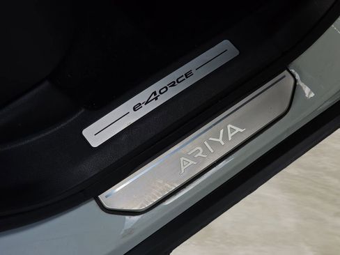 Used 2024 Nissan Ariya AWD image 23