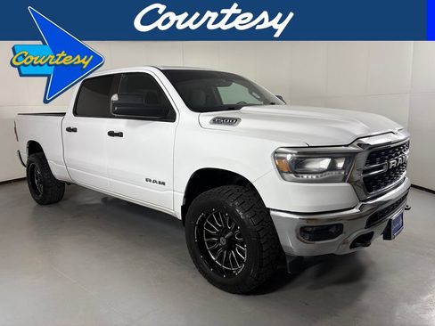 Used 2023 RAM 1500 Big Horn AWD/4WD image 1