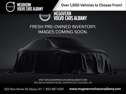 Used 2023 Volvo XC60 B5 Core w/ Climate Package