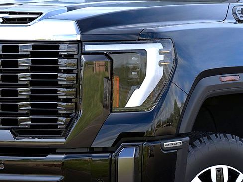 New 2026 GMC Sierra 2500 Denali Ultimate w/ Max Trailering Package image 10