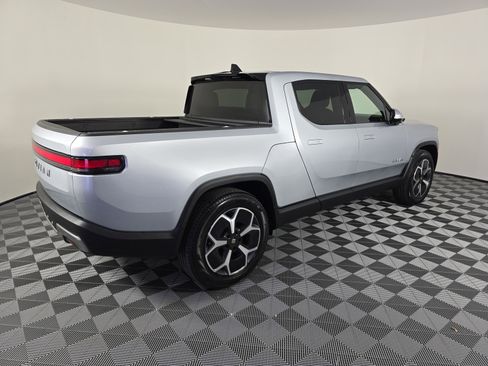 Used 2024 Rivian R1T Adventure image 5