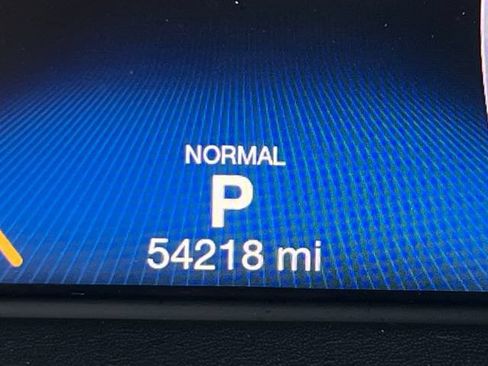 Used 2019 Maserati Levante S GranLusso AWD/4WD image 21
