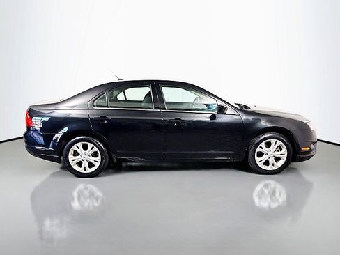 Used 2012 Ford Fusion SE image 8