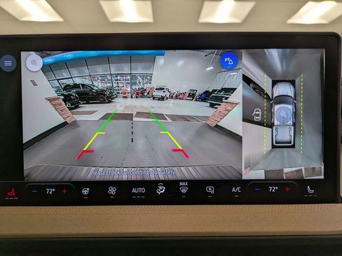 Used 2025 Ford Maverick Lariat w/ 4K Tow Package image 13