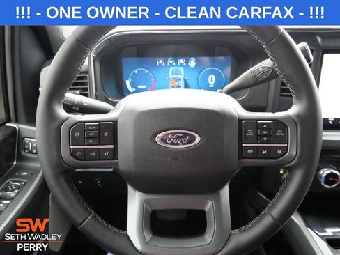 Used 2025 Ford F350 Lariat image 21