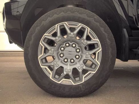 Used 2024 GMC Hummer EV 3X AWD/4WD image 23
